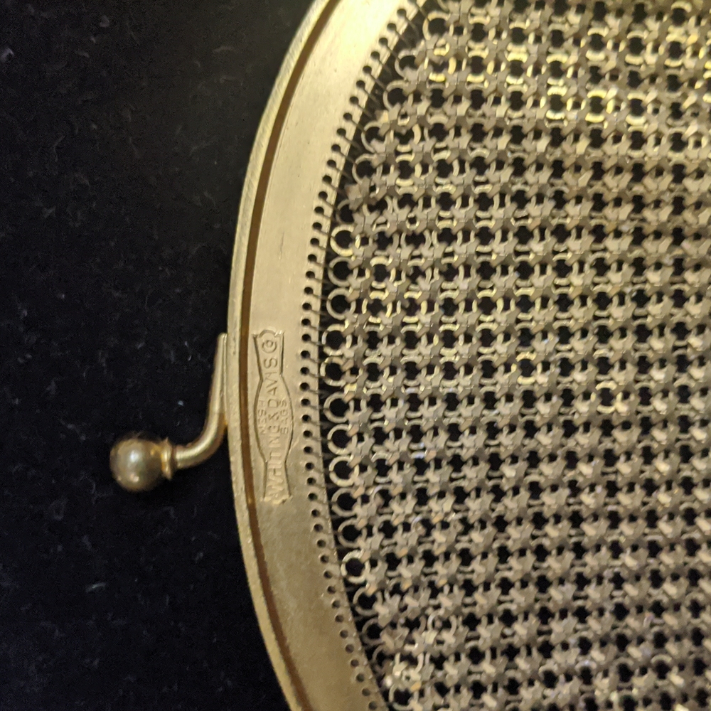 Vintage Whiting and Davis Enameled Mesh Purse 1920s - Picture 5 of 6